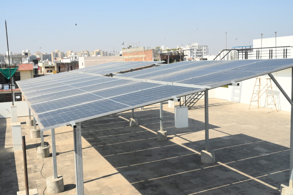roof-top Solar panels in Lucknow