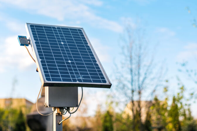 Solar street lights panels in Lucknow